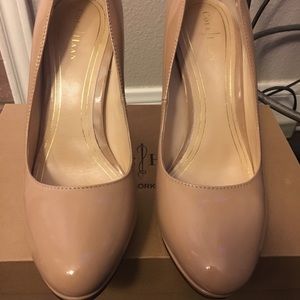 Cole Haan Nude Patent Pumps 8.5 w/box